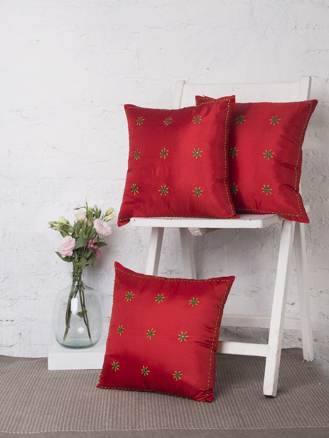RANGDESI Red Set of 3 Solid Square Cushion Covers Price in India