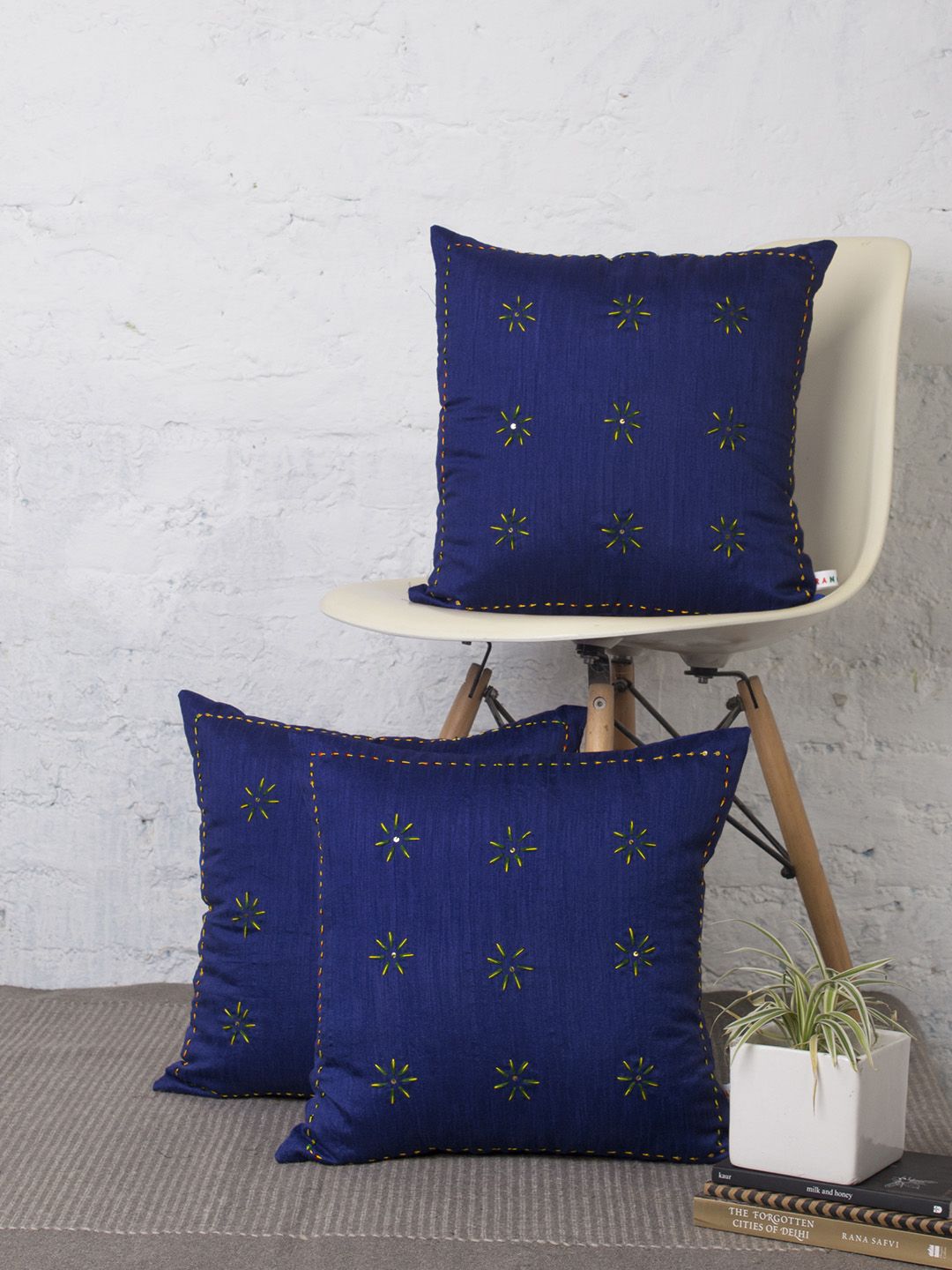 RANGDESI Blue Set of 3 Solid Square Cushion Covers Price in India