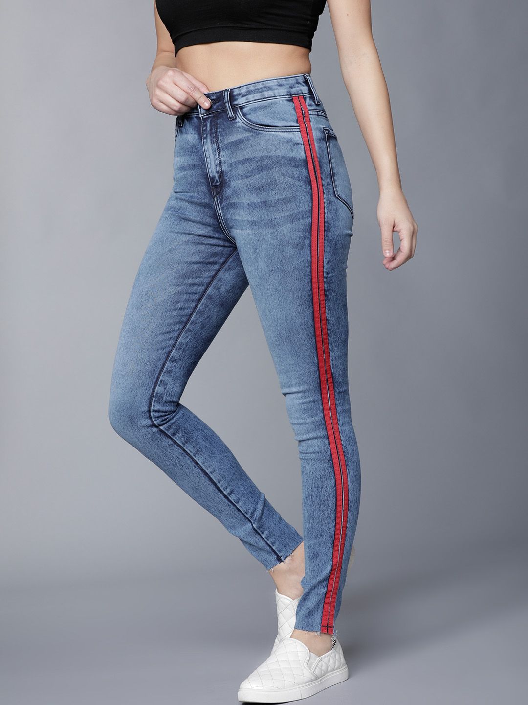 Tokyo Talkies Women Blue Super Skinny Fit Mid-Rise Clean Look Stretchable Jeans Price in India