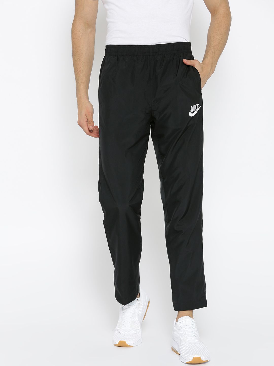 nike sportswear men's core woven track pants