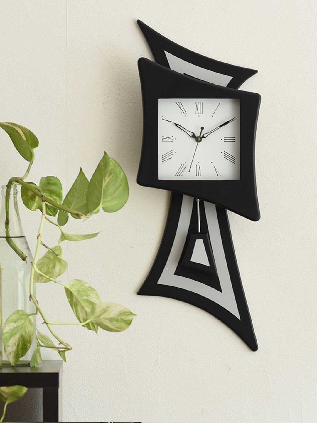 eCraftIndia Unisex White & Black Analogue Solid Wall Clock WWCKQ5197_BL Price in India