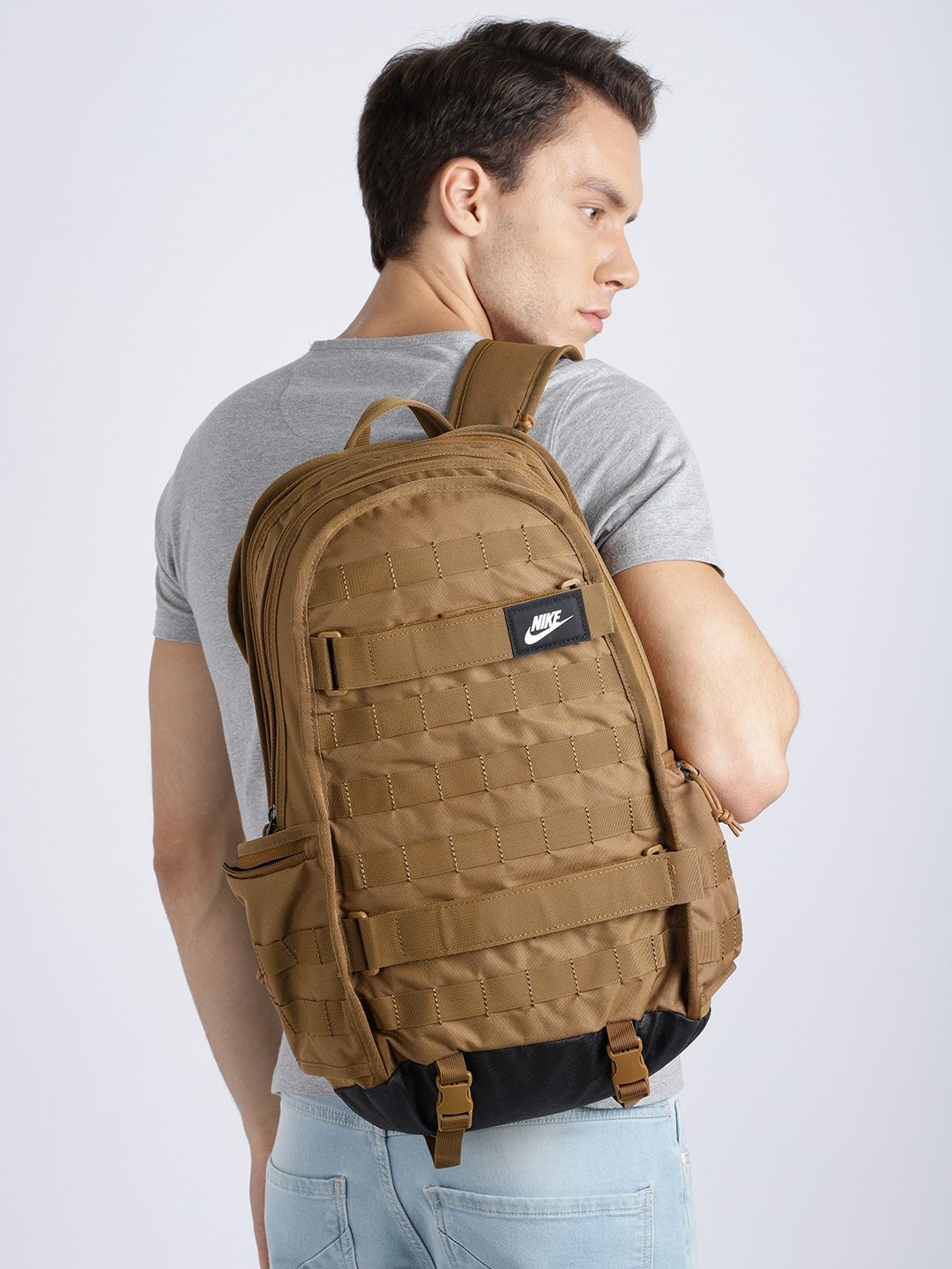 tan nike sb backpack