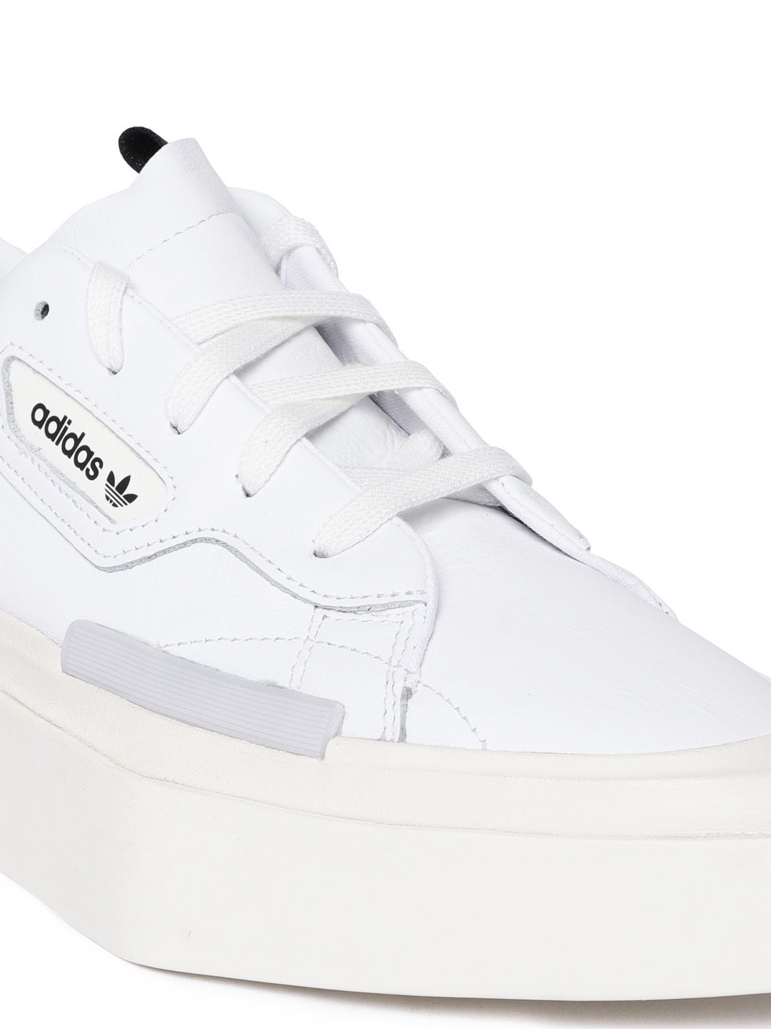 Buy ADIDAS Originals Women White Hypersleek Sneakers - Casual Shoes for  Women 8418193 | Myntra