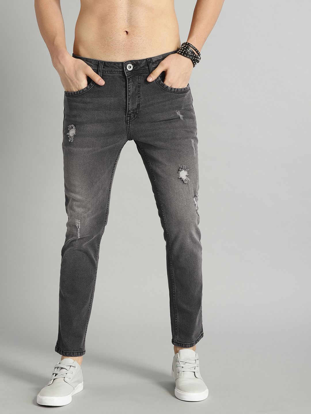 Roadster Men Black Regular Fit Low-Rise Mildly Distressed Stretchable Jeans