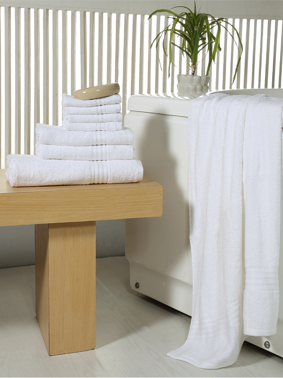 Avira Home Unisex White Set of 8 450 GSM Towels Price in India