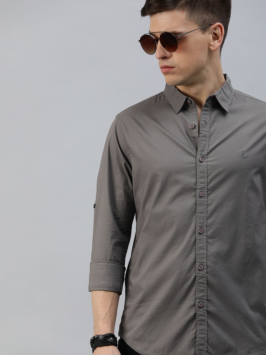 Roadster Men Charcoal Grey Regular Fit Solid Casual Shirt