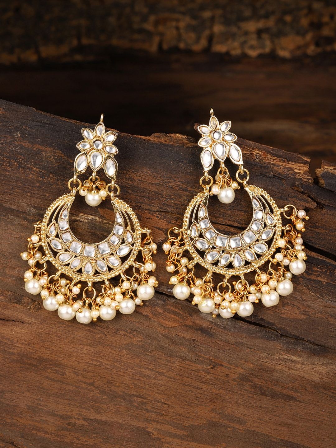 Zaveri Pearls Gold-Toned Kundan & Pearl Studded Contemporary Chandbalis Price in India