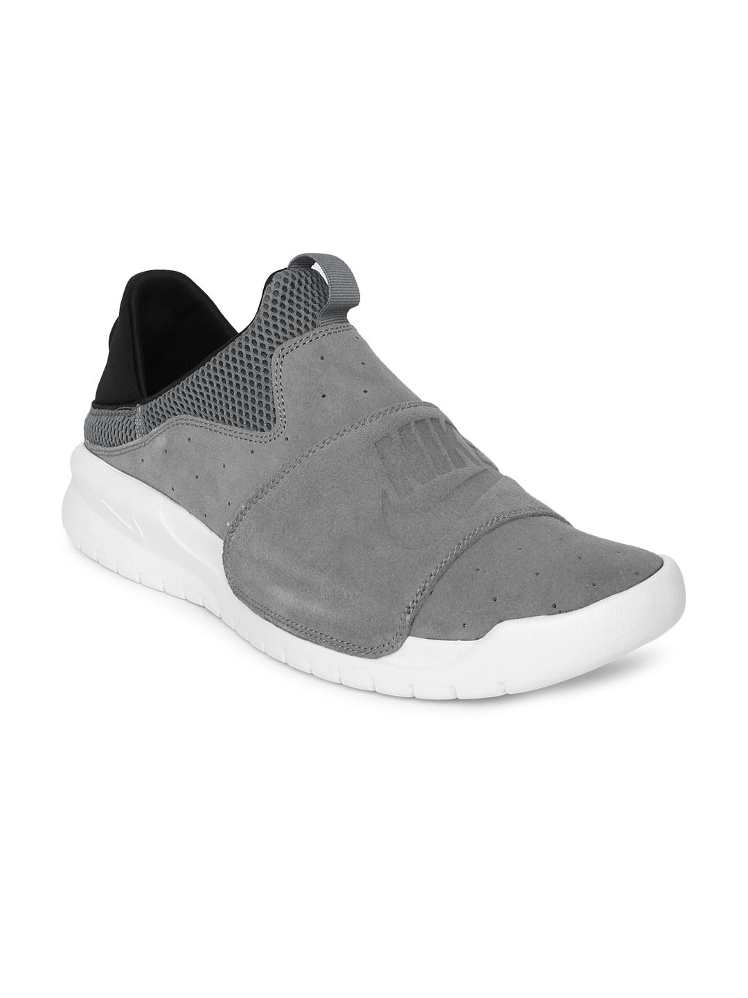 nike benassi slip shoes