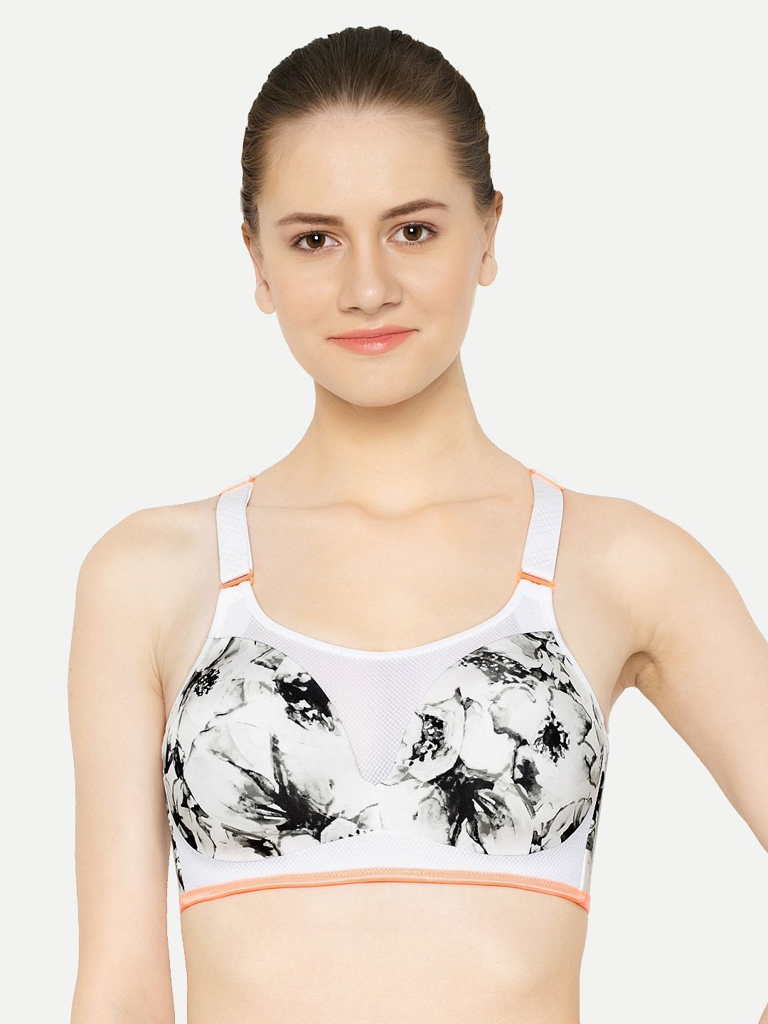 Triumph White Triaction Magic Motion Pro Magic-Wired Padded Control Cross-Back Sports Bra Price in India