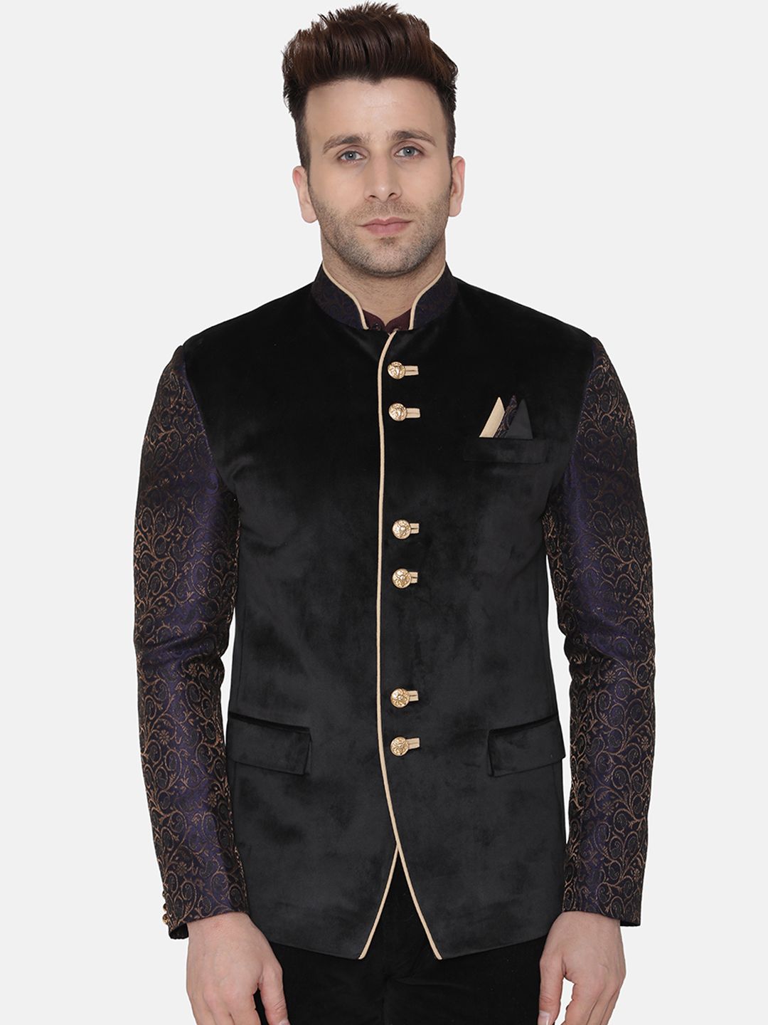 Wintage Men Black Solid Regular-Fit Bandhgala Blazer