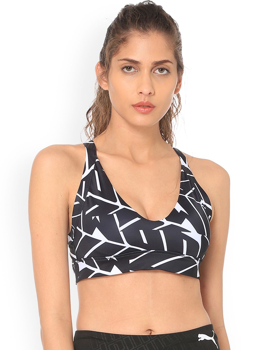 Puma Black & Off-White Printed Non-Wired Lightly Padded Sports Bra 51747501 Price in India