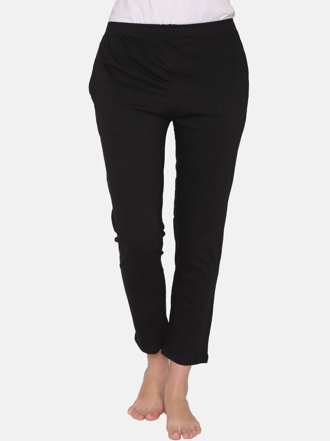 Clovia Women Black Solid Lounge Pants LB0173P13XL Price in India