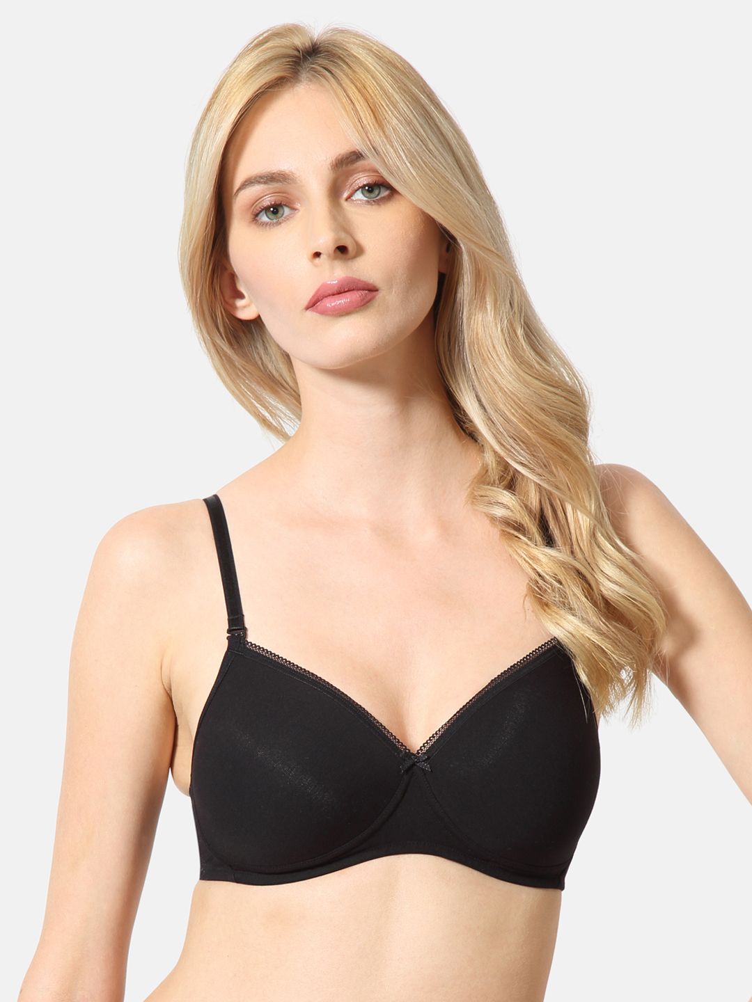 Van Heusen Black Solid Non-Wired Lightly Padded Everyday Bra ILIBR1CSSXD11002 Price in India