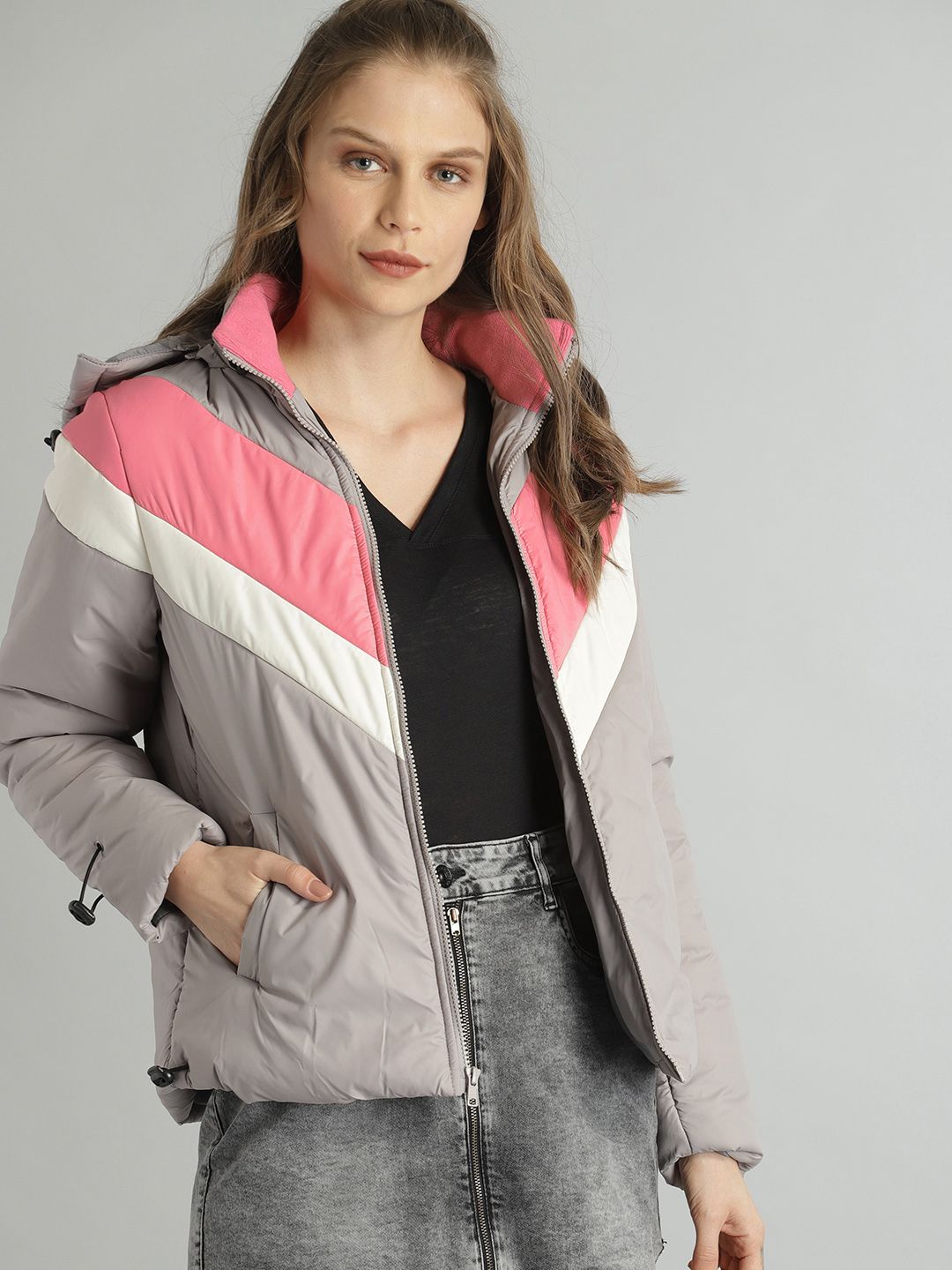The Roadster Lifestyle Co Women Grey & Pink Colourblocked Padded Jacket Price in India