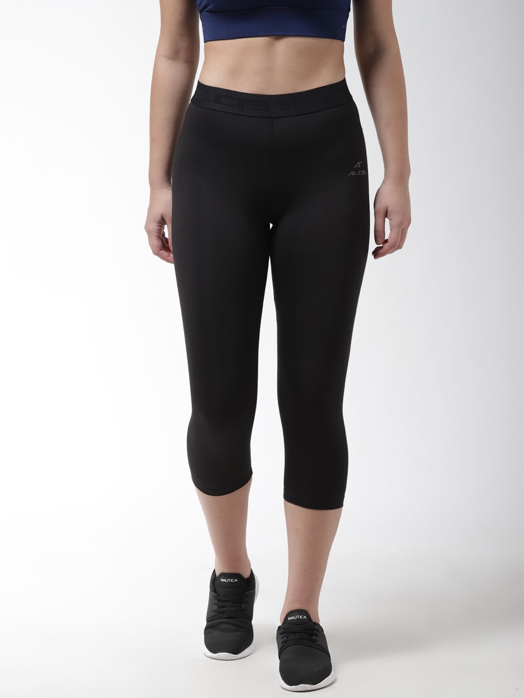 Alcis Women Black Solid 3/4th Compression Training Tights Price in India