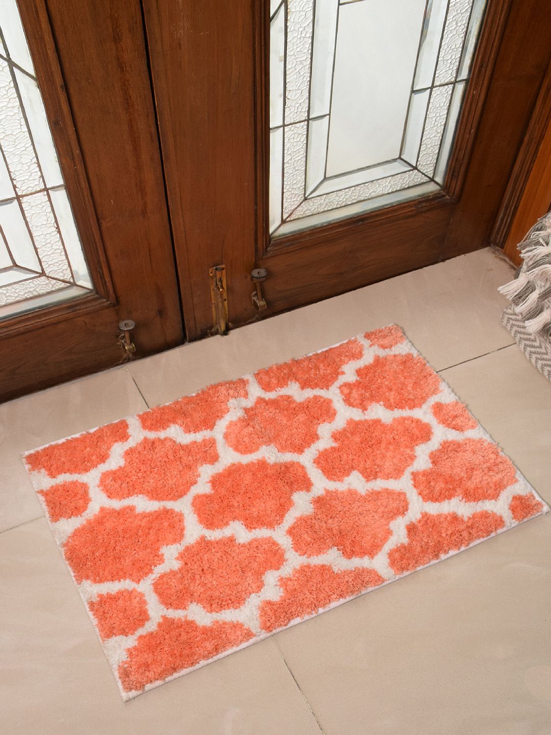 Avira Home Coral Orange & White Tuffted 1800GSM Microfiber Anti Skid Doormat with Rubber Backing Price in India