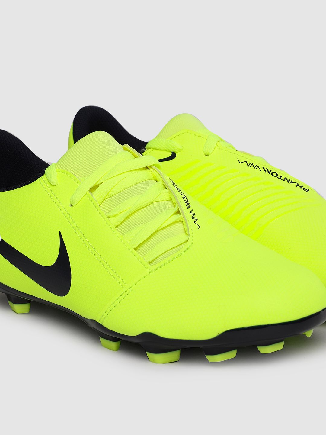 nike phantom venom club firm ground soccer cleats