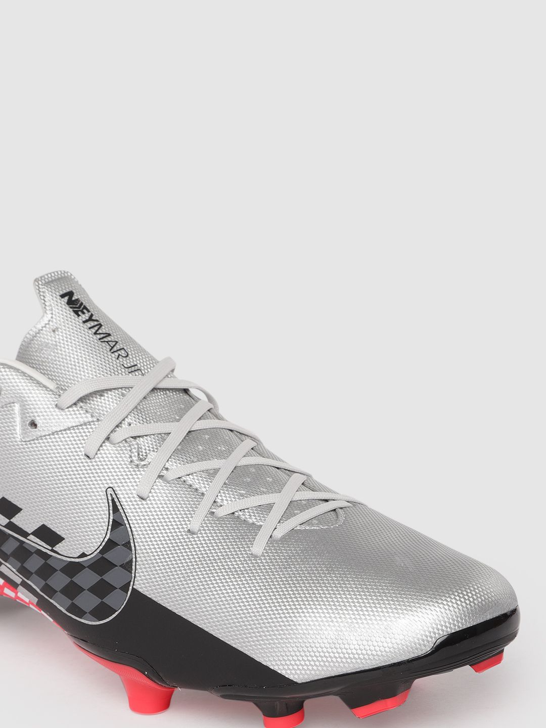 neymar boots silver