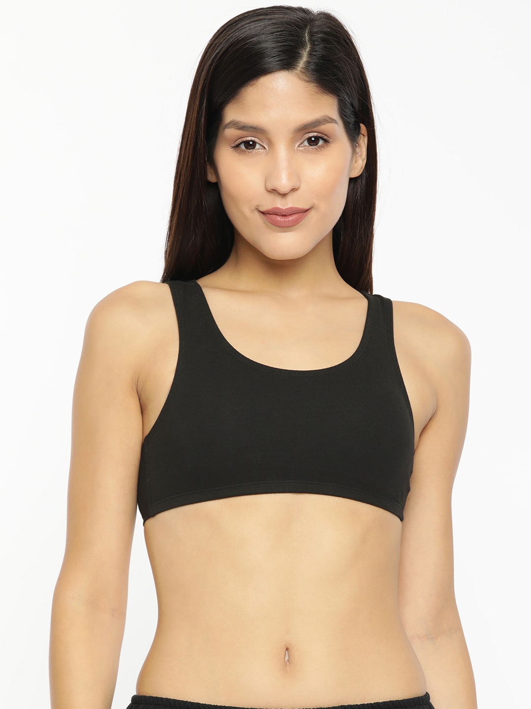 Jockey Black Solid Non-Wired Non Padded Sports Bra 1582-0105 Price in India