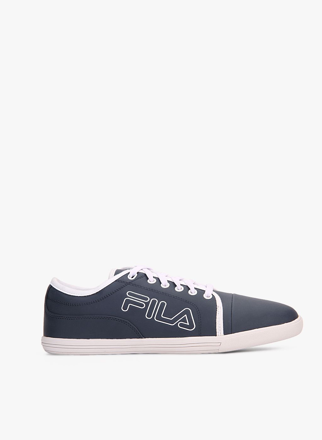 fila trainers size 2.5