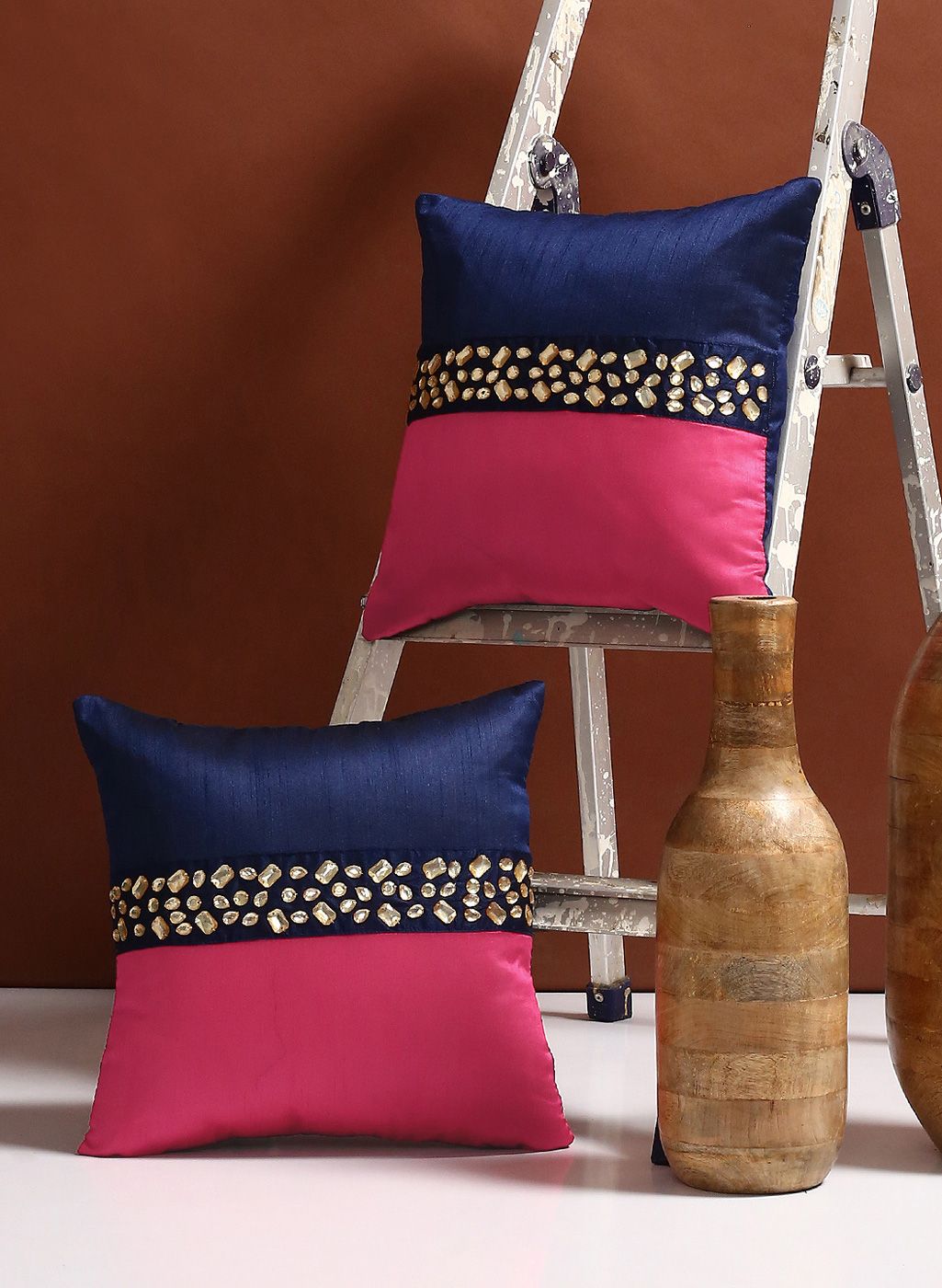 Set of 2 Navy Blue/Pink Cushion Covers