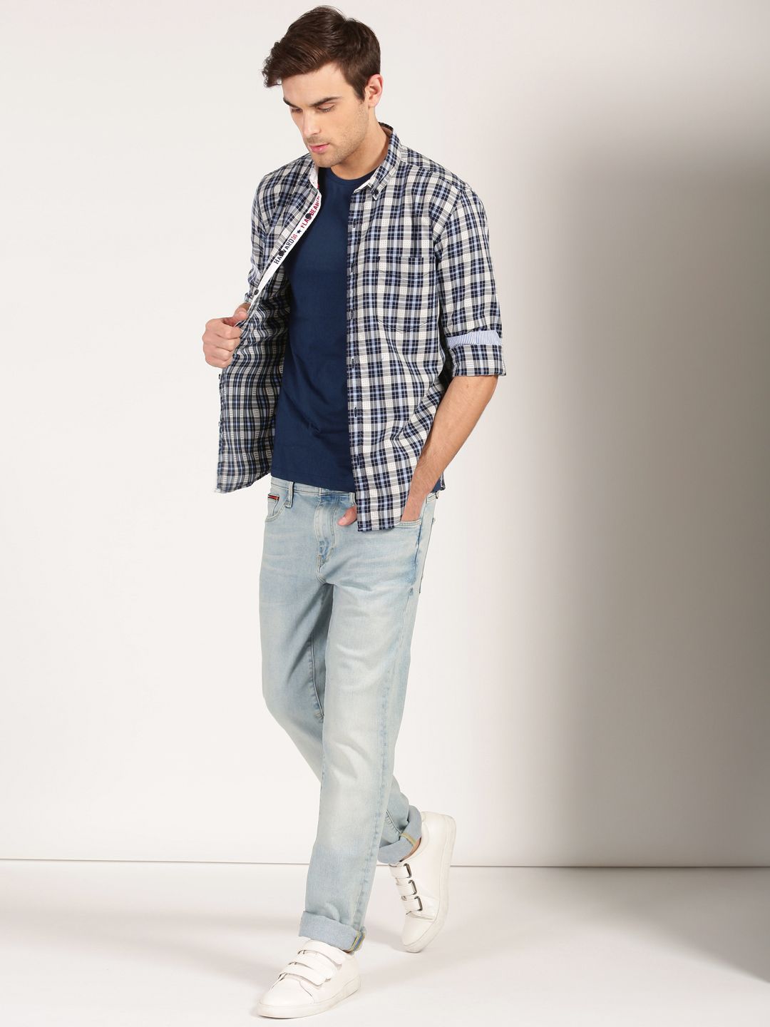 Harvard Navy Blue Checked Regular Fit Casual Shirt