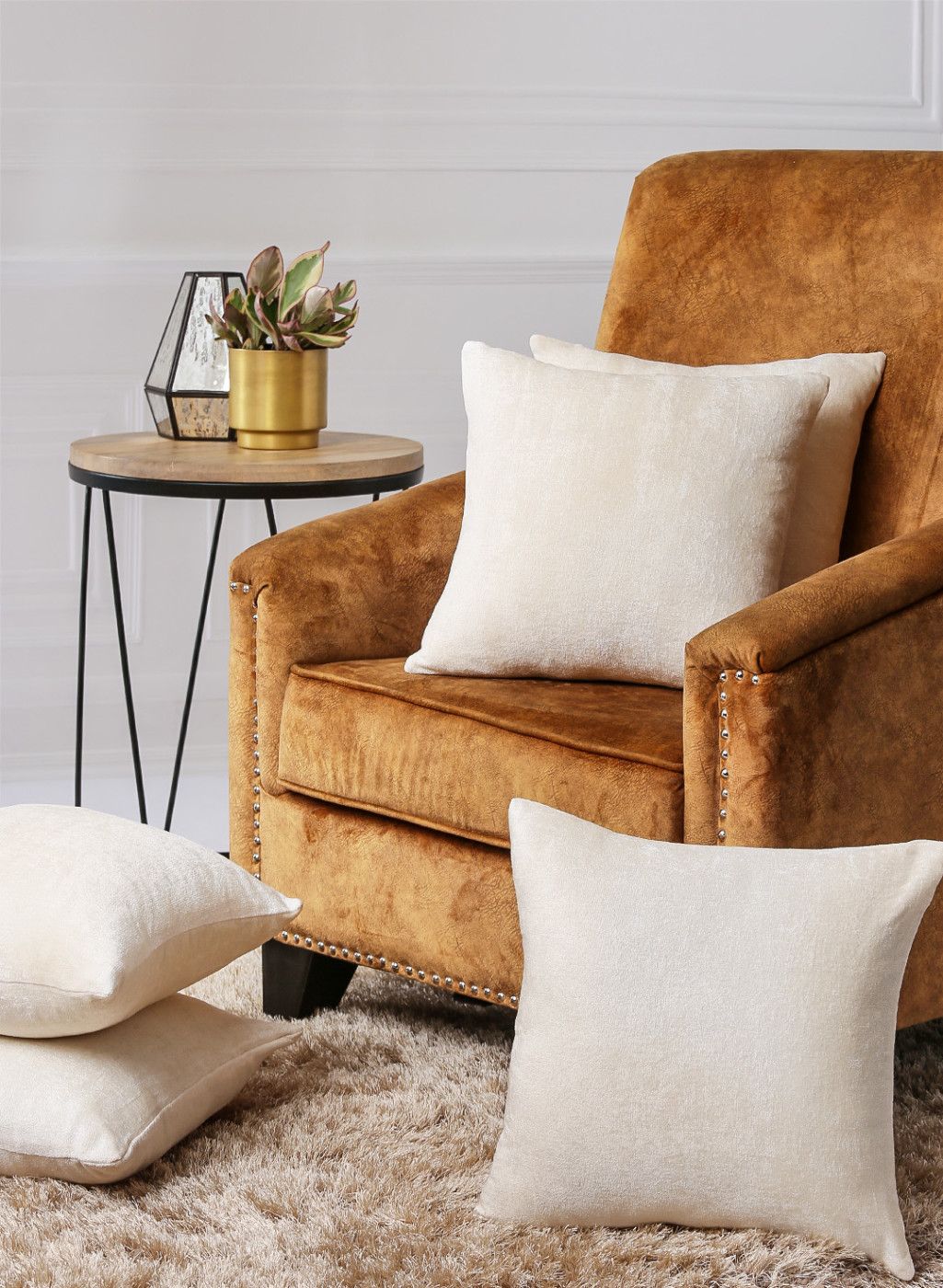 Aura Off-White Set Of 5 Solid Square Cushion Covers