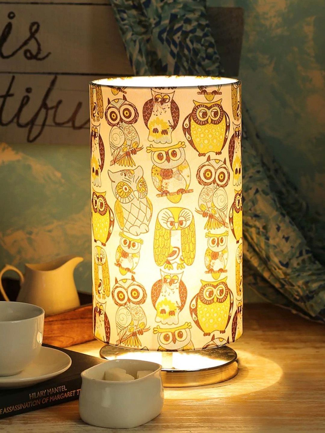green girgit White and Brown Printed Column Lamp with Shade Price in India