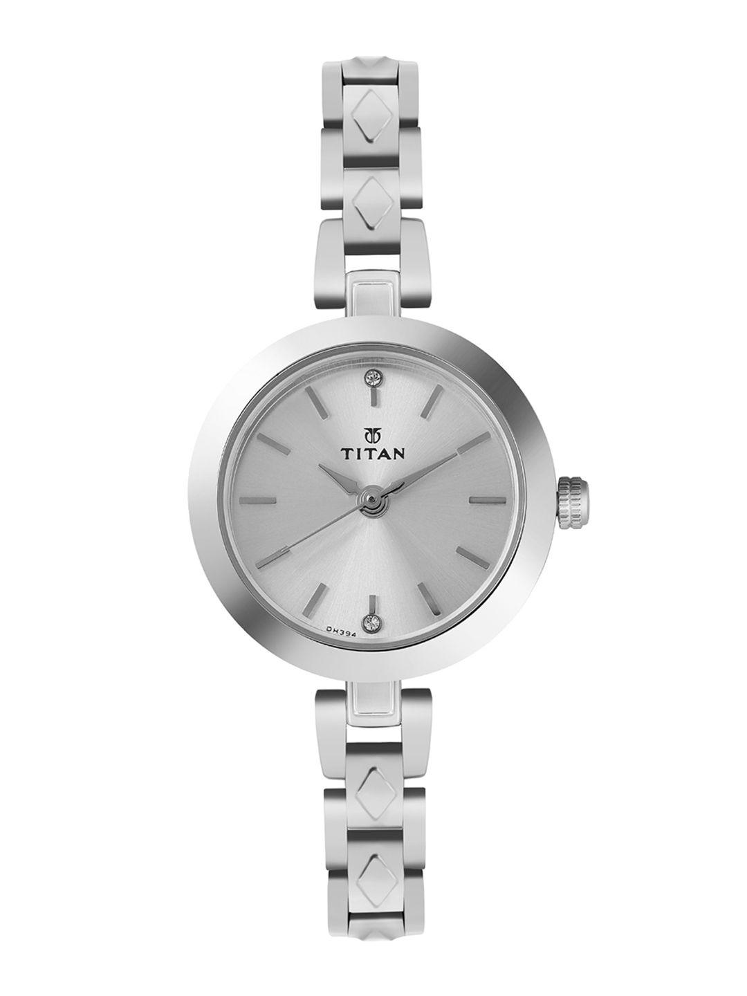 Titan Women Silver-Toned Analogue Watch 2598SM01 Price in India