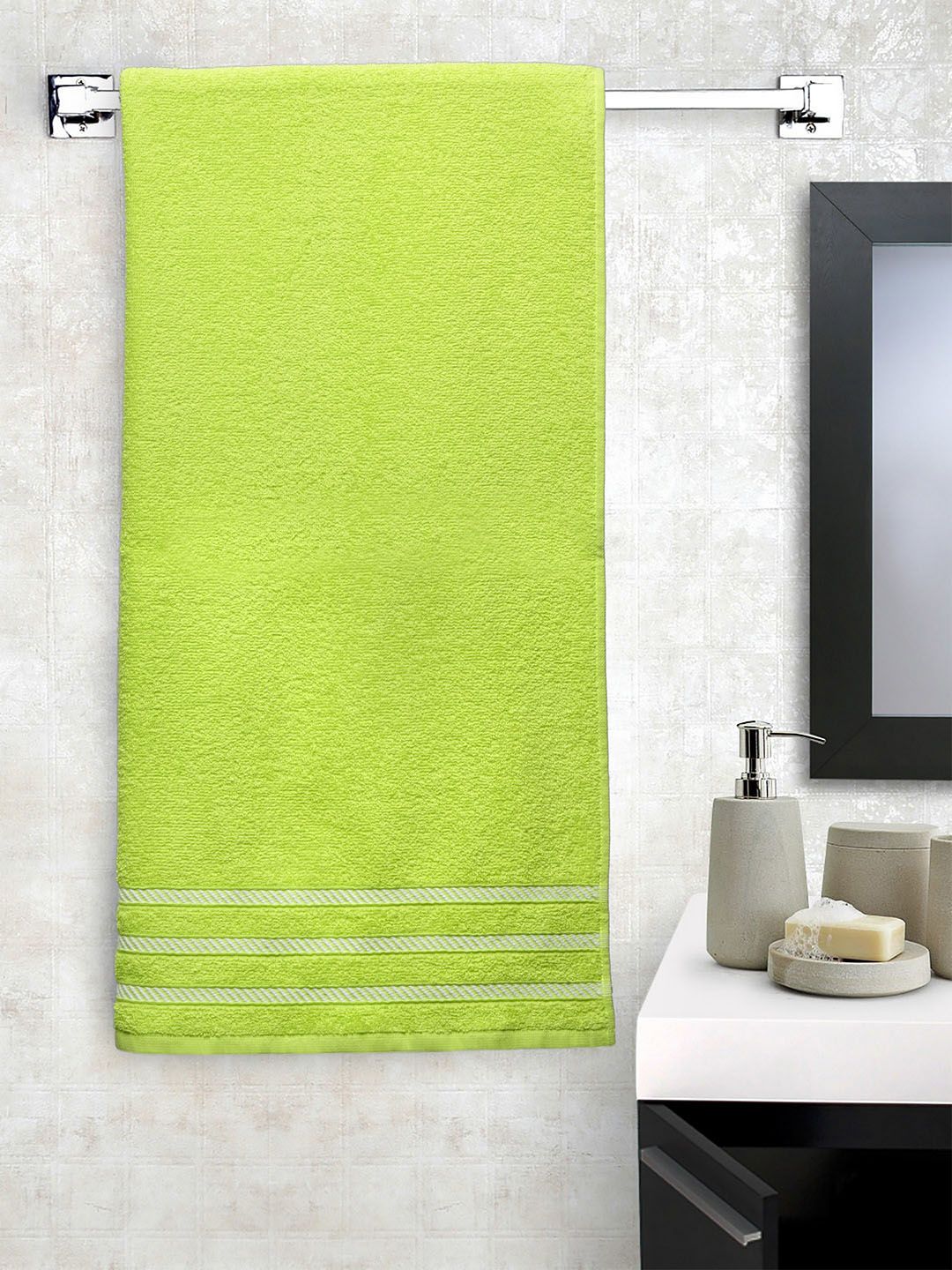 Trident Fluorescent Green Solid 380 GSM Anti Microbial Bath Towel Price in India