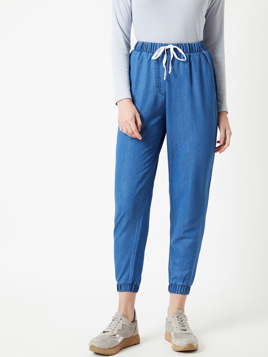 Miss Chase Women Blue Regular Fit Solid Denim Joggers Price in India