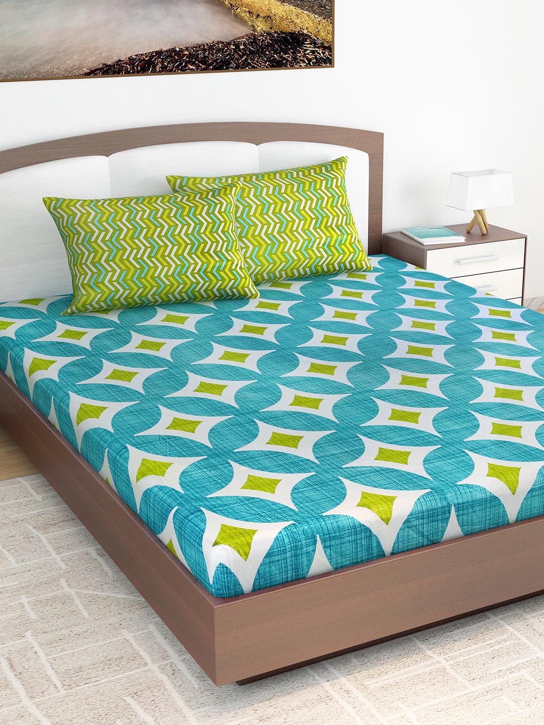 Divine Casa Turquoise Blue & Green Geometric 144 TC Cotton 1 King Bedsheet with 2 Pillow Covers Price in India