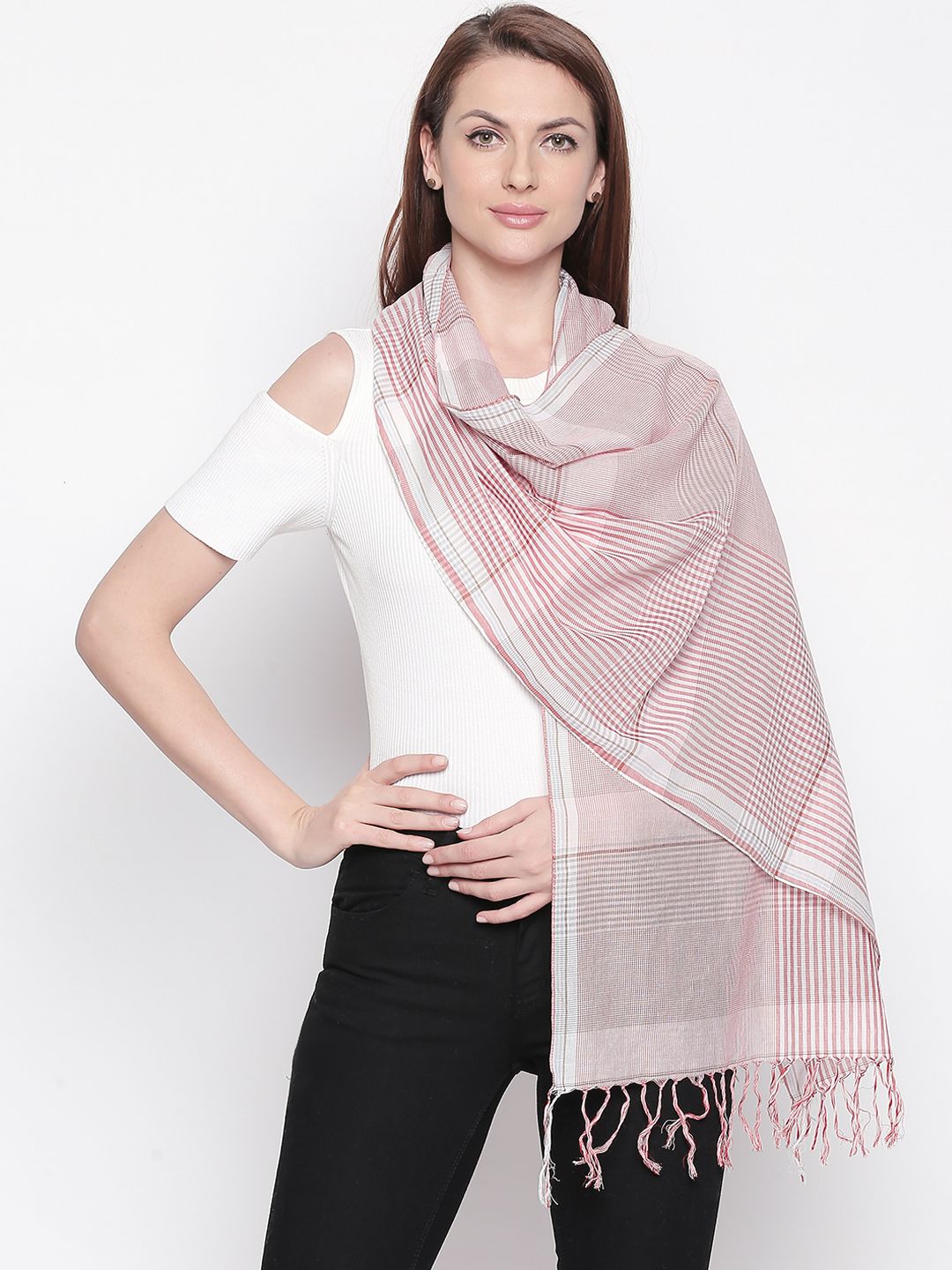 Style Quotient Women Peach-Coloured & White Checked Stole Price in India