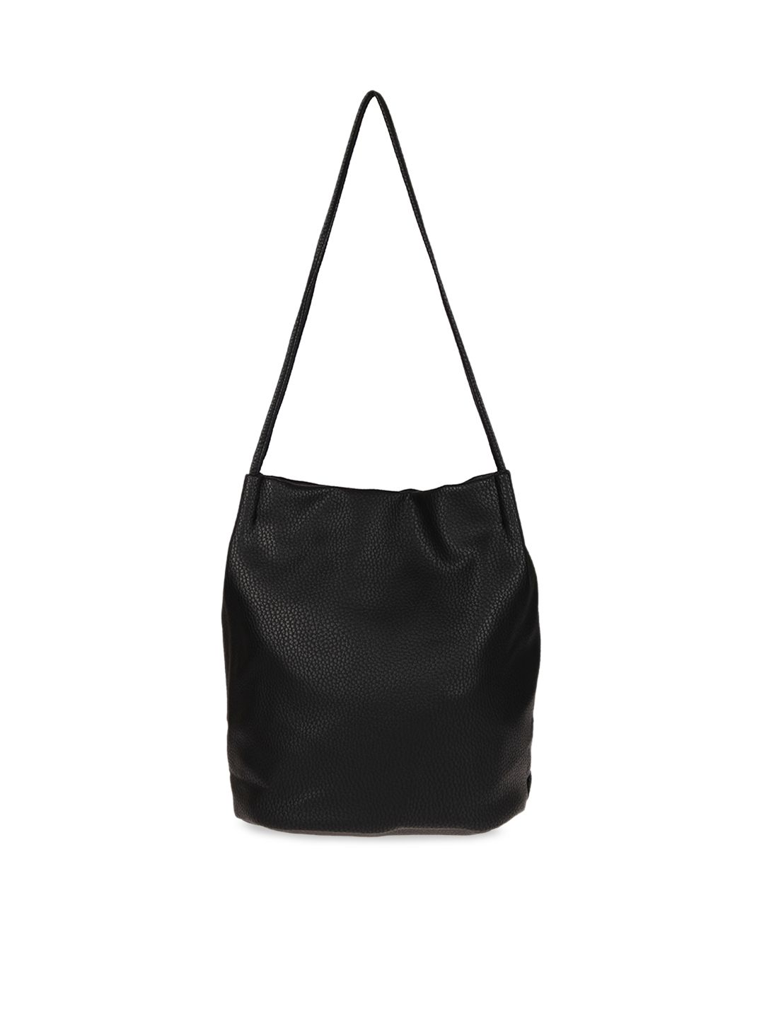 red pout Black Solid Shoulder Bag Price in India