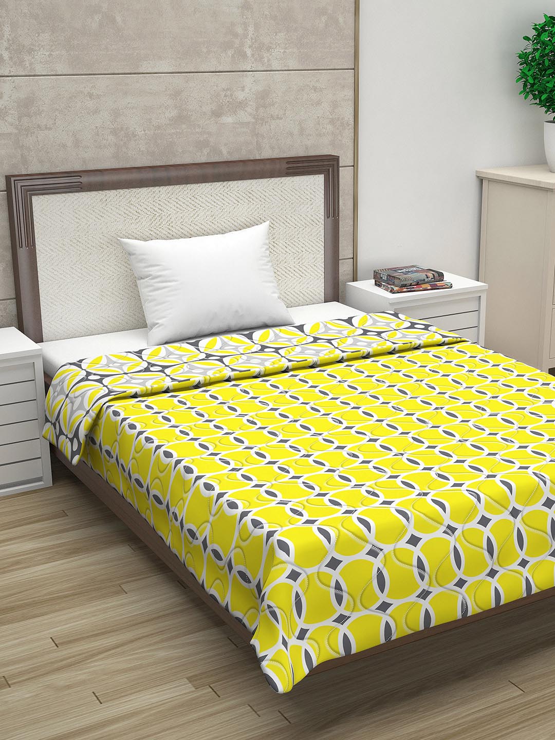 Divine Casa Yellow & Grey Geometric AC Room 110 GSM Single Bed Comforter Price in India
