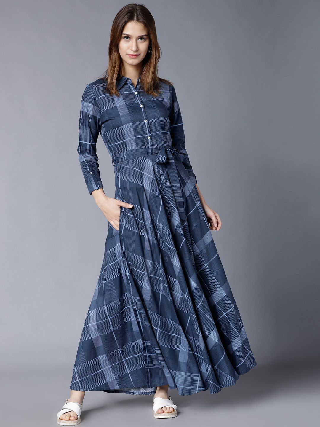 Vishudh Women Navy Blue Printed Maxi Dress Price in India