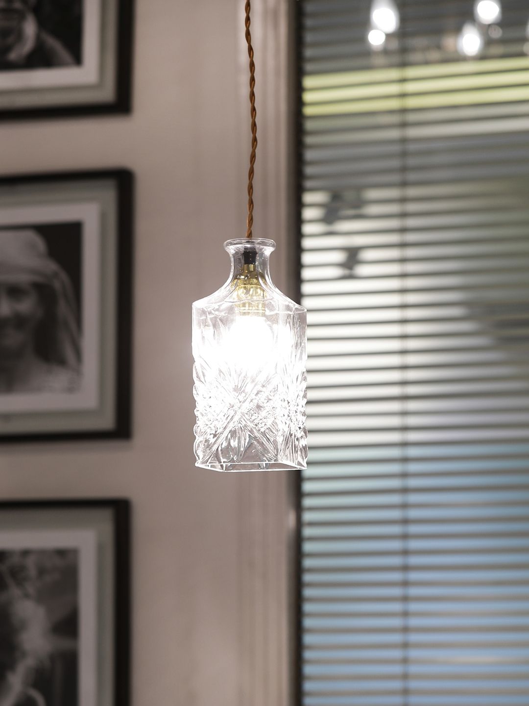 THE LIGHT STORE White Self Design Pendant Hanging Light Price in India