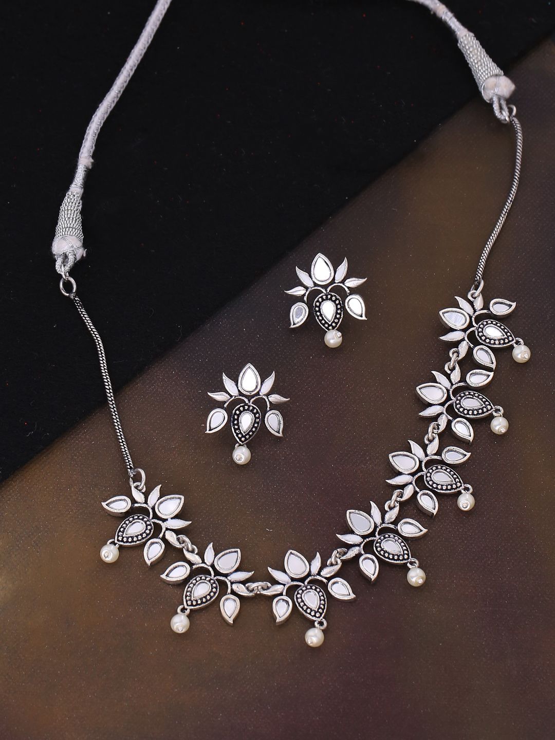 Voylla Amaira Mirror Details Necklace Set