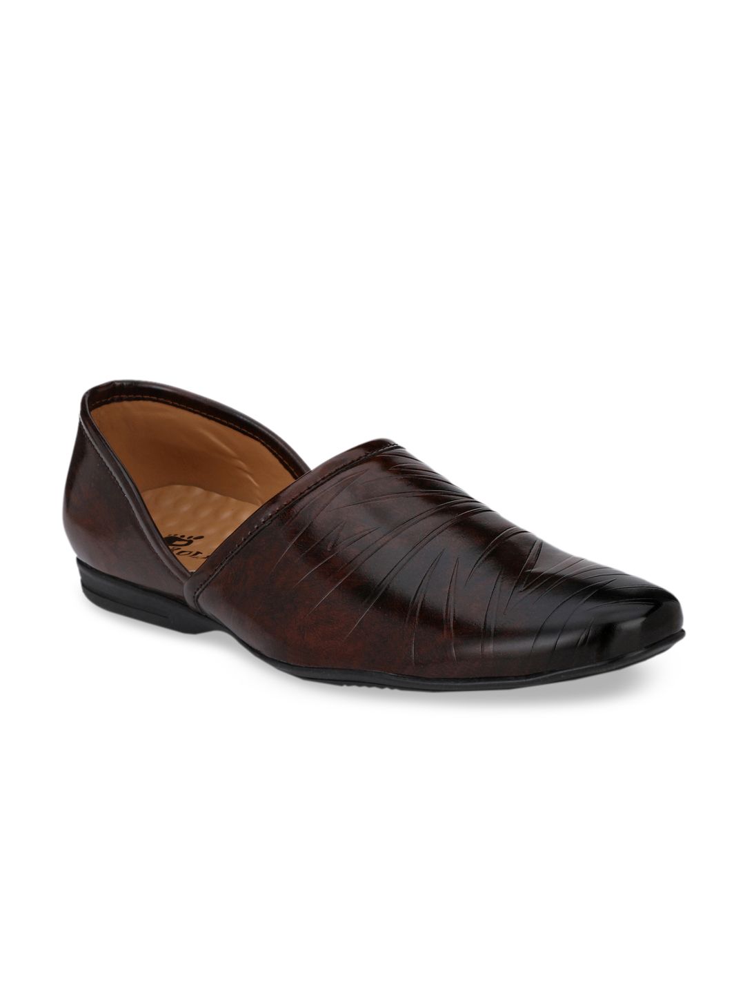 Prolific Men Brown Textured Loafers