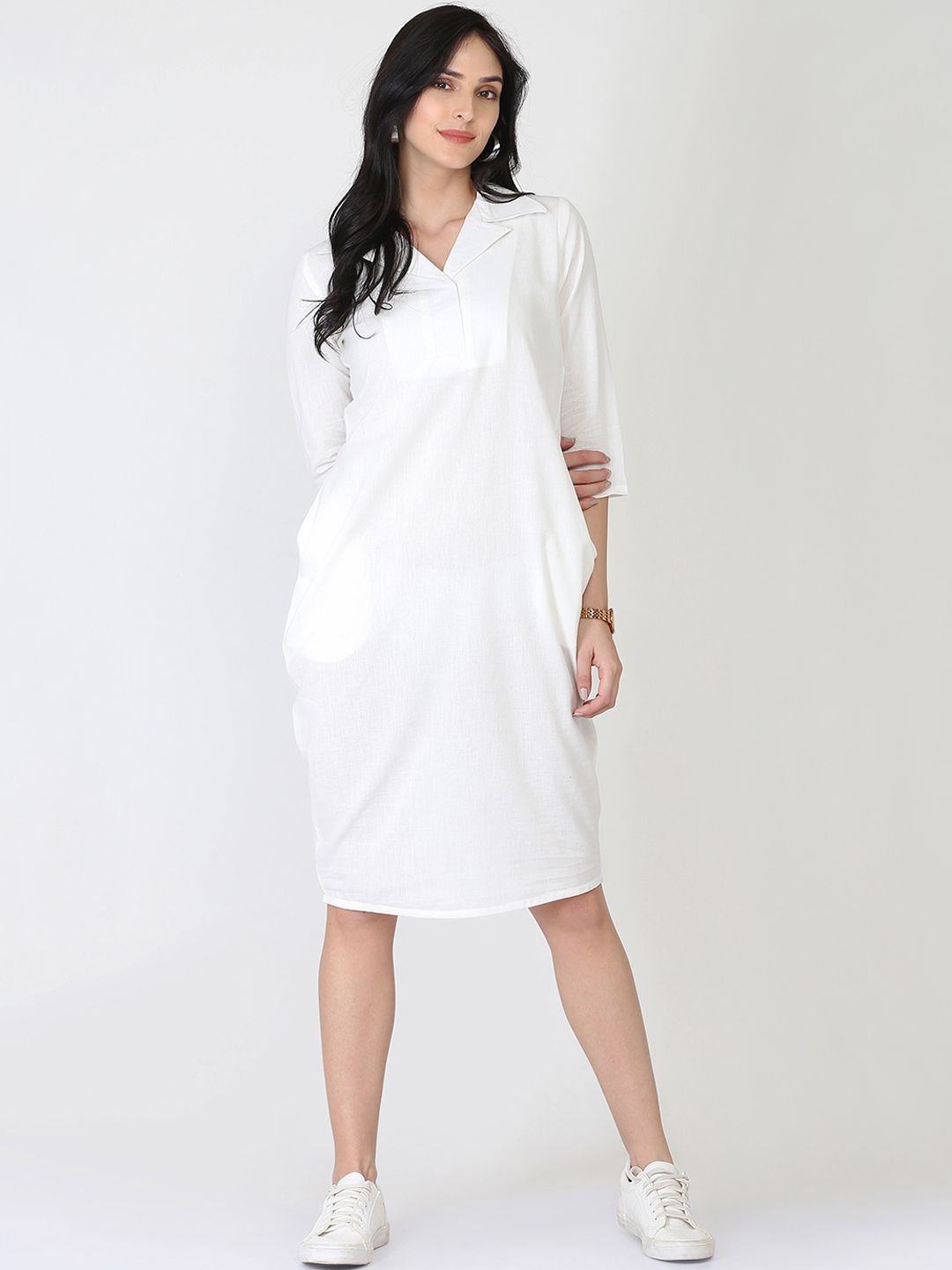 Abhishti Women White Solid Shirt Dress Price in India