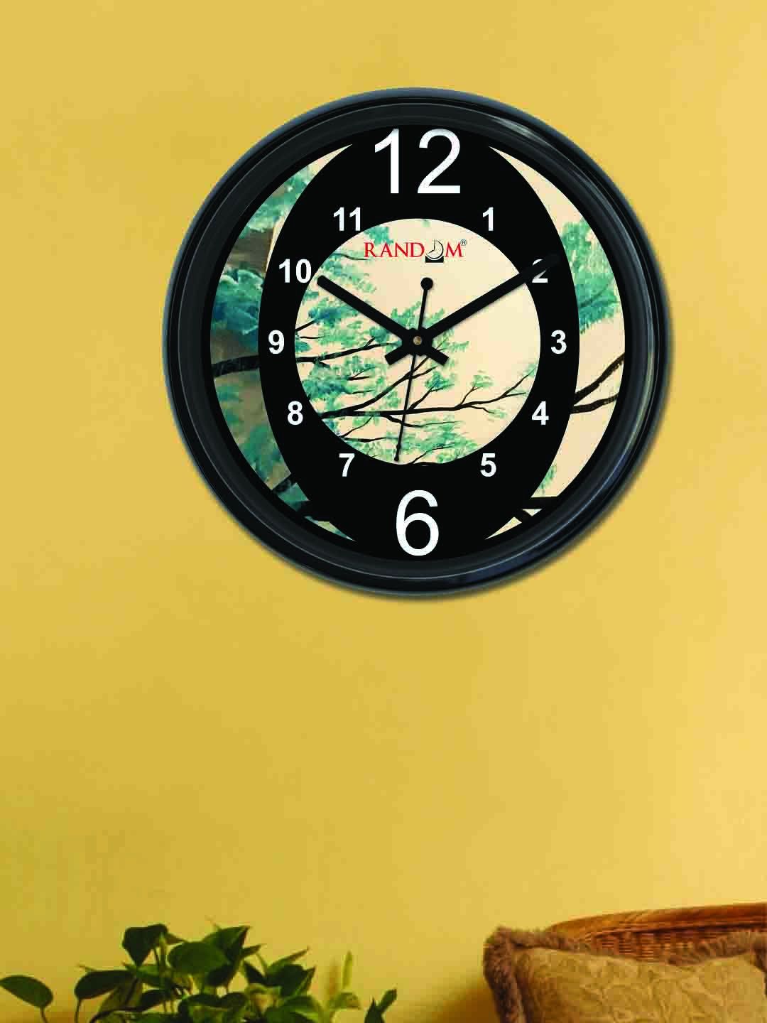 RANDOM Black Round Printed Analogue Wall Clock Price in India