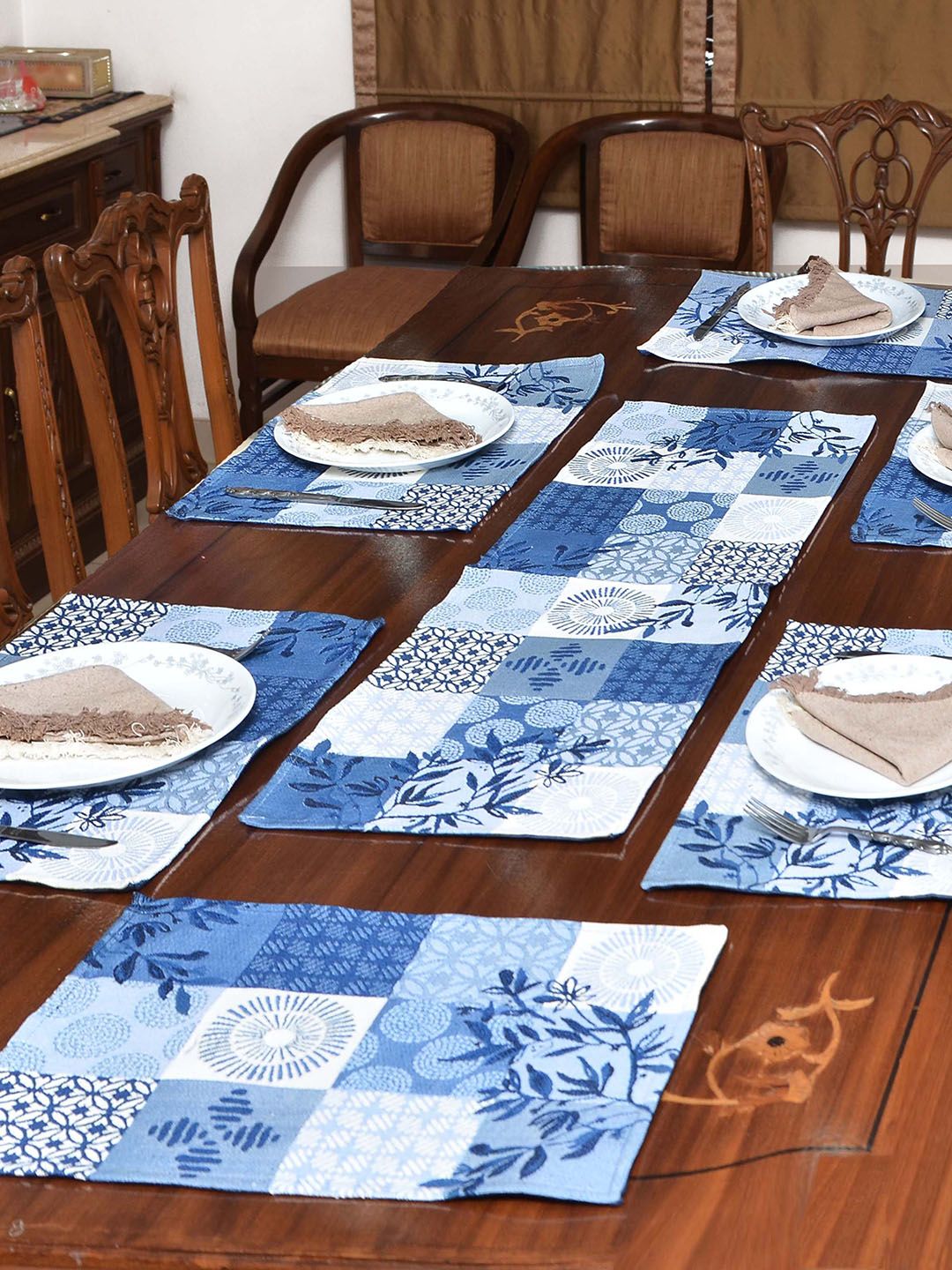 Avira Home Set of 7 Blue & White Woven Table Placemats With Runner Price in India