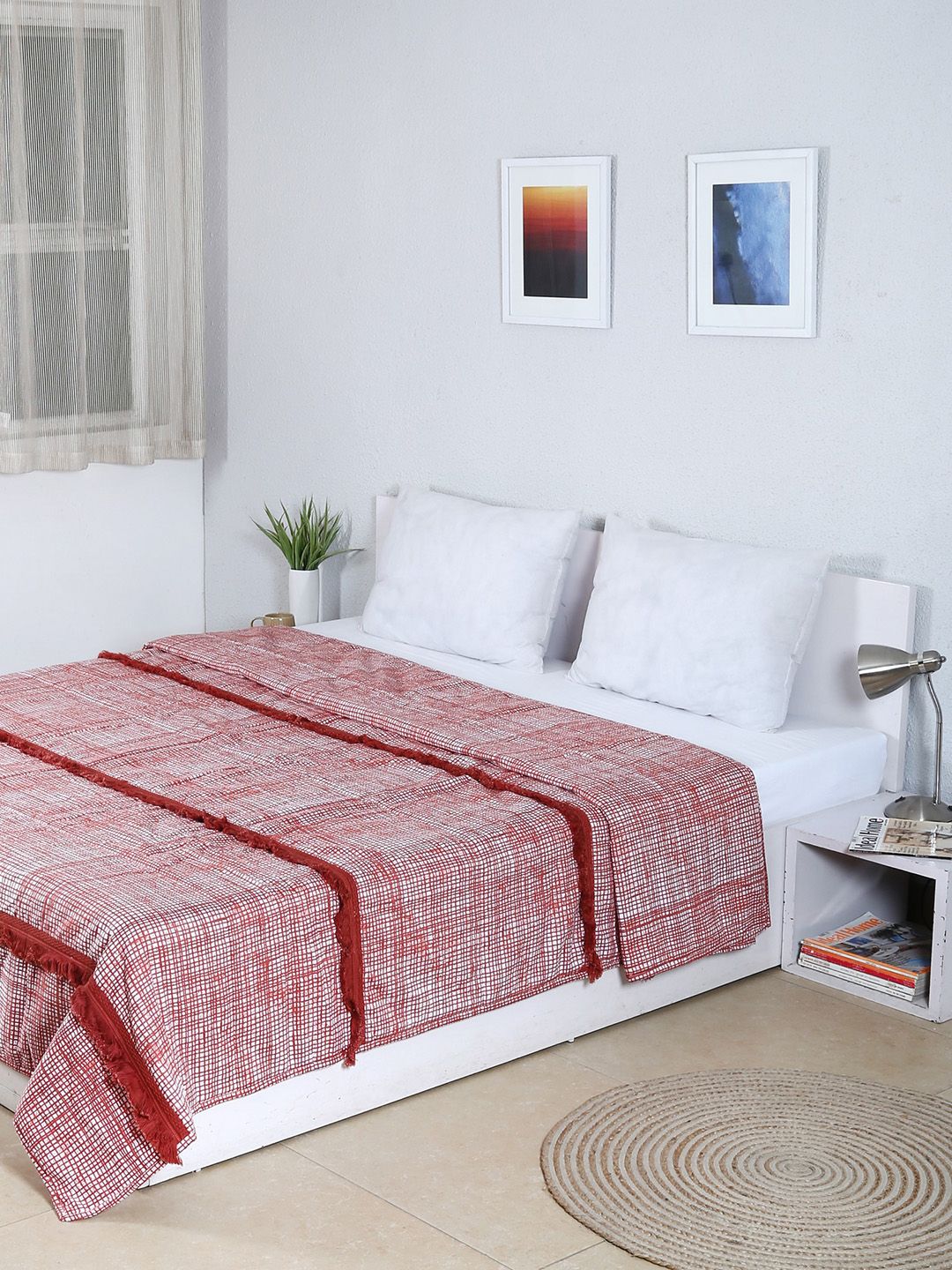 House This Red Cotton Double Bed Cover Price in India