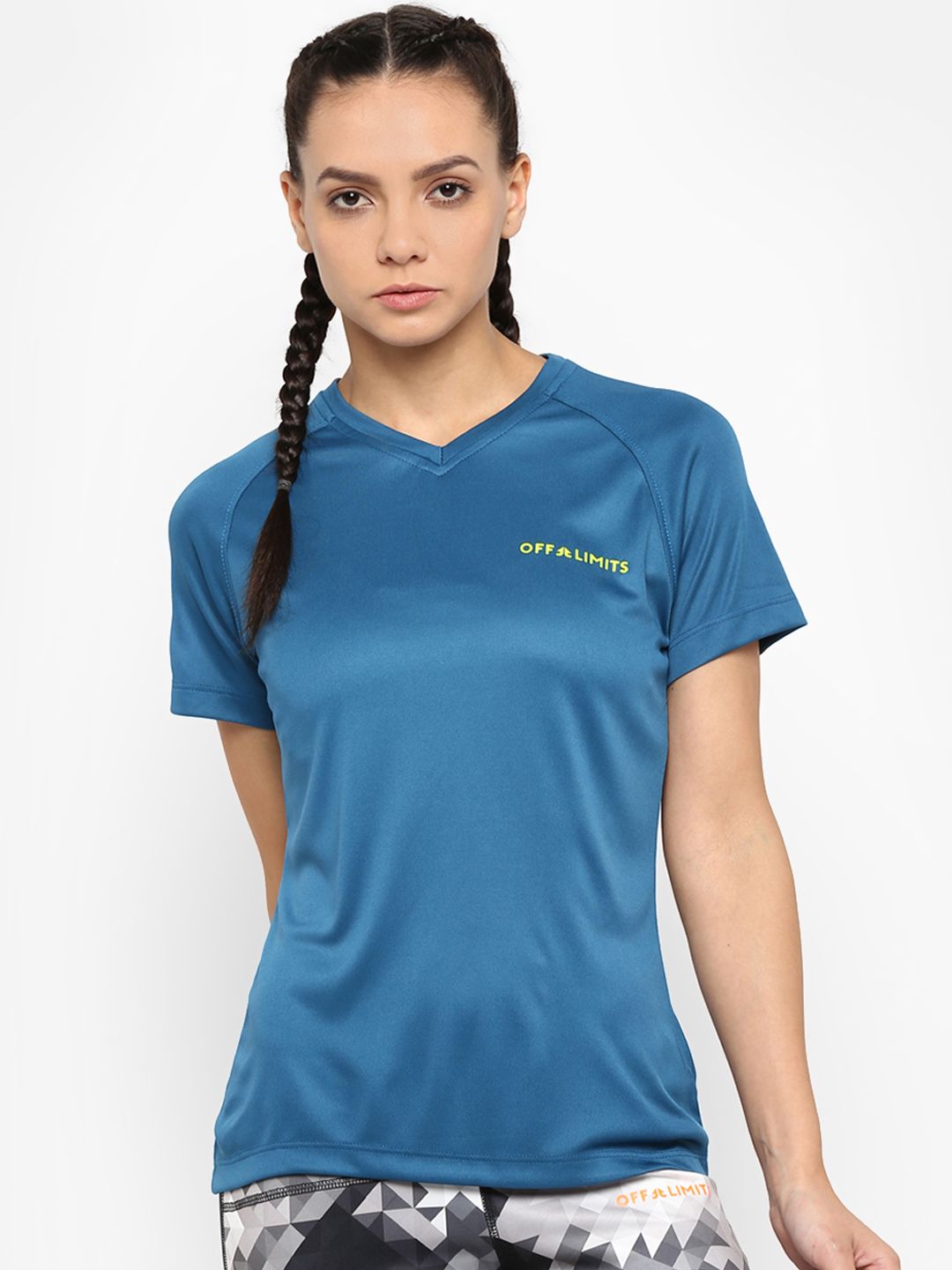 OFF LIMITS Women Blue Solid V-Neck T-shirt Price in India