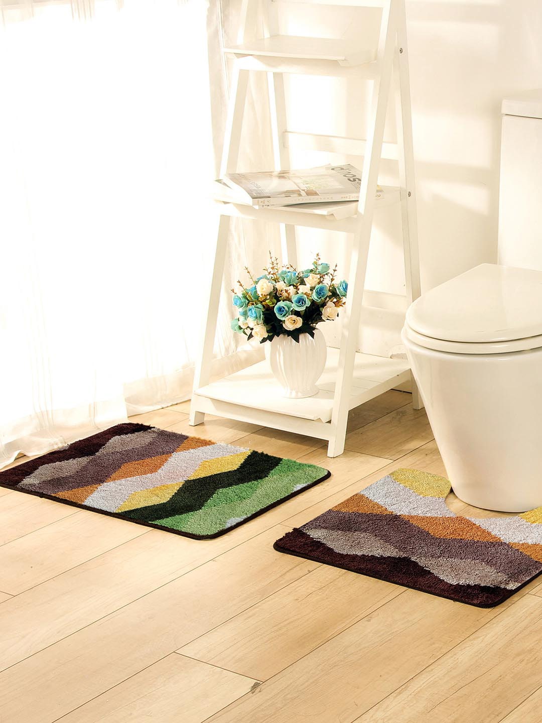 OBSESSIONS Multicoloured Microfiber Polyester 1420 GSM Anti-Slip Bath Rug With Pedmat Price in India