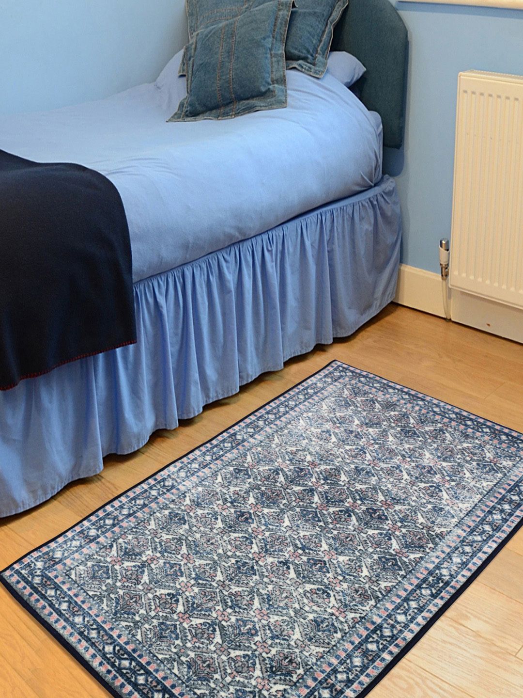RUGSMITH Premium Pink & Blue Patterned No-Shred Carpet Price in India