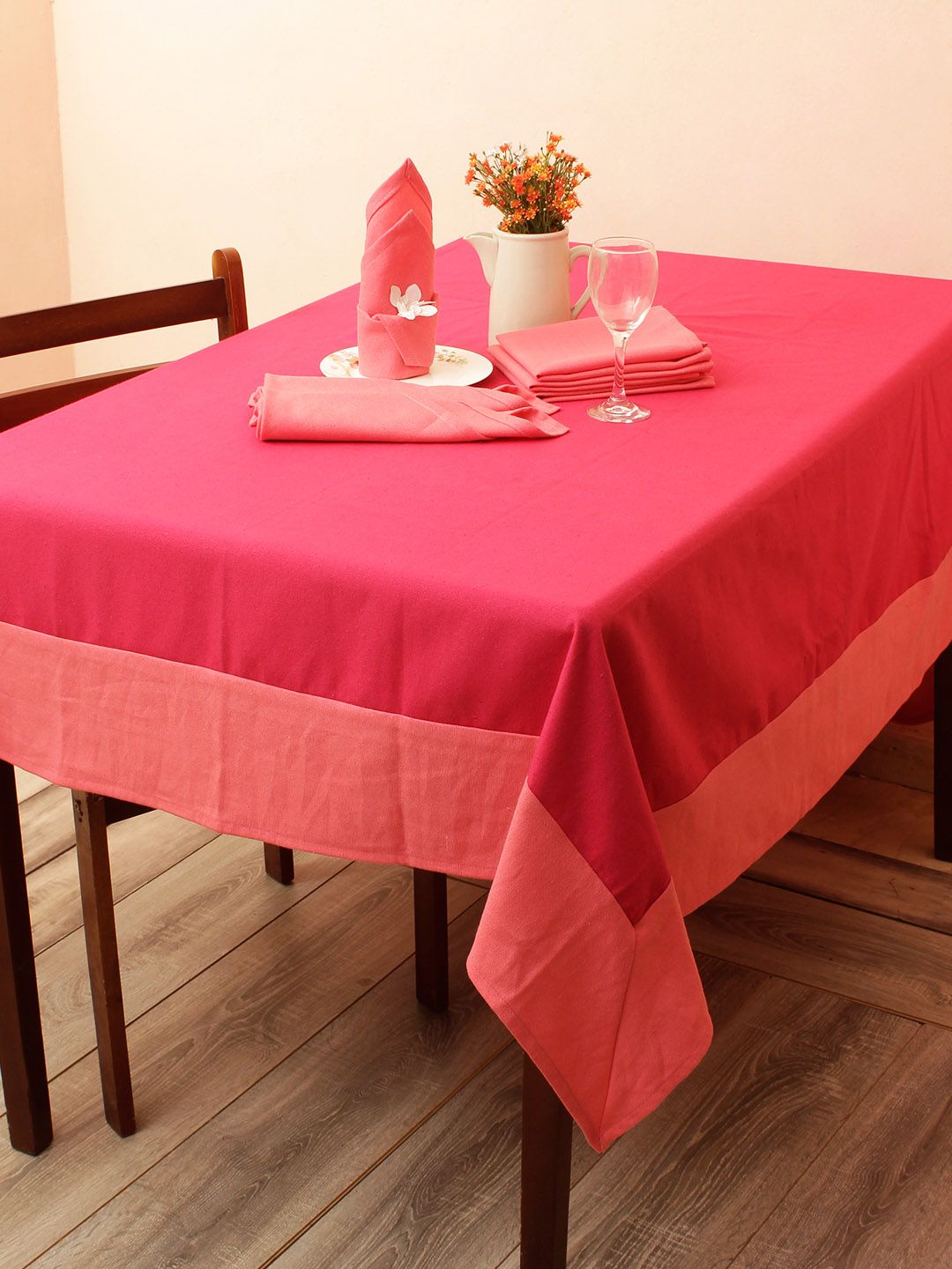 Soumya Pink Table Cover With Set of 6 Napkins Price in India