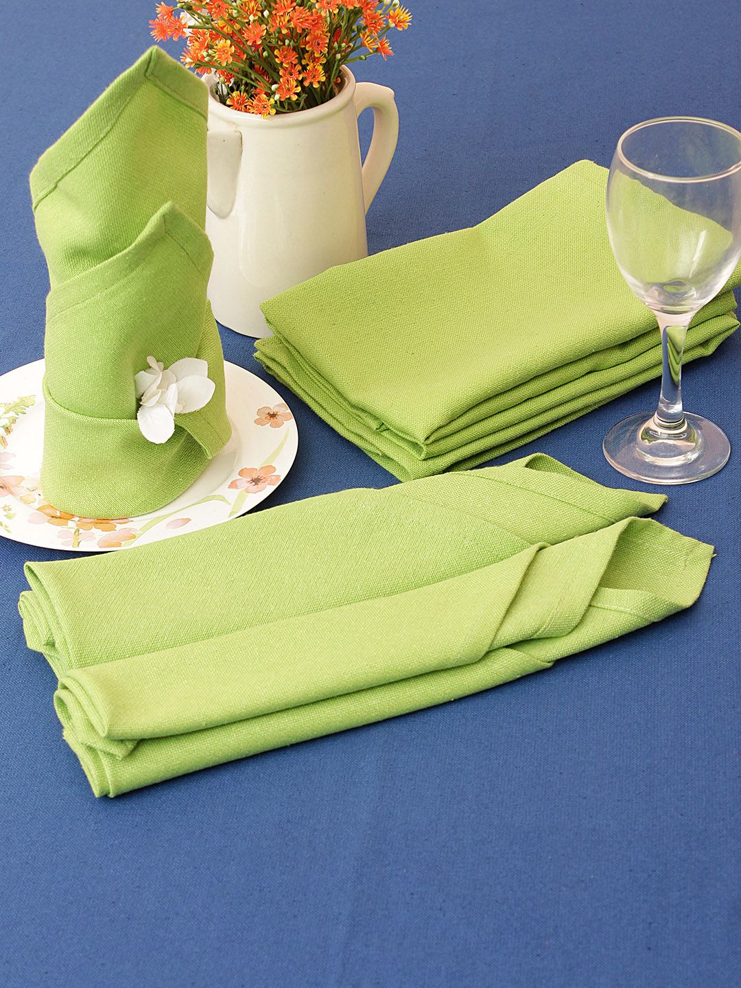 Soumya Blue & Green Table Cover With Set of 6 Napkins Price in India