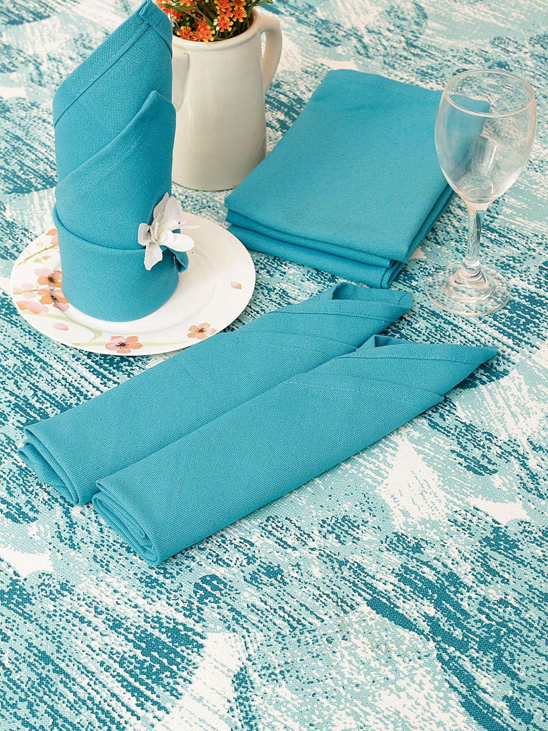 Soumya Blue & Beige Printed Table Cover With Set of 6 Napkins Price in India