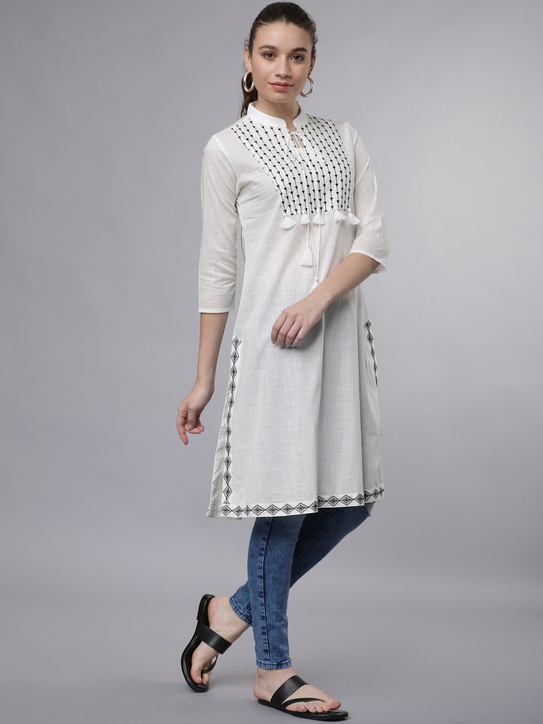 Vishudh Women White Solid Tunic Price in India